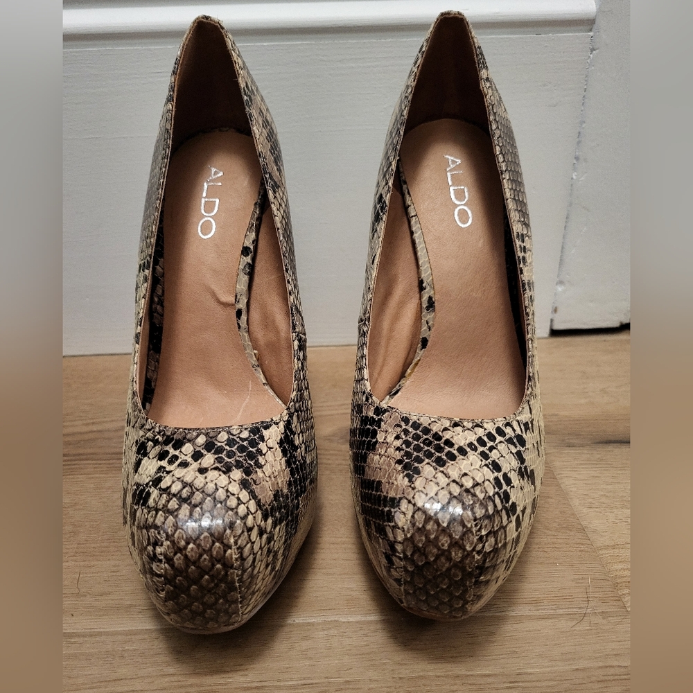 Aldo High Heels size 39/8.5